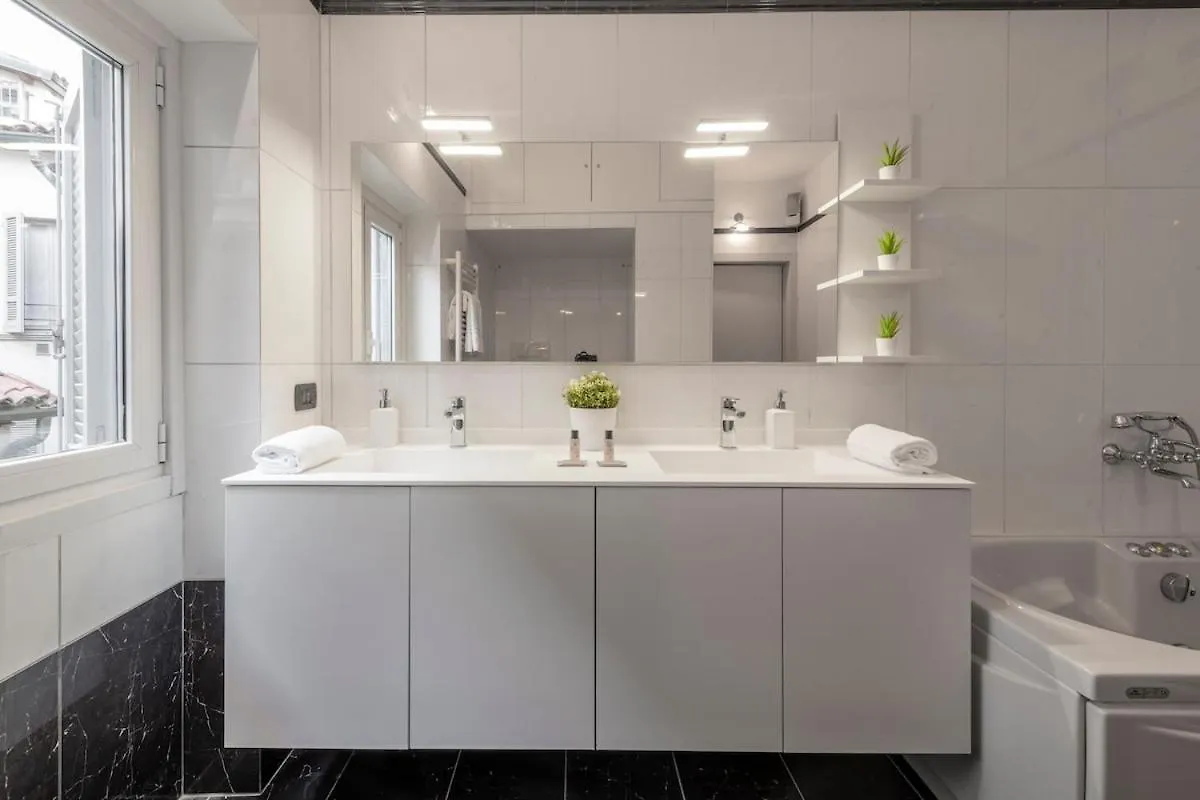 Brera 19 - Wonderful Two Floors Apt Milan Apartment